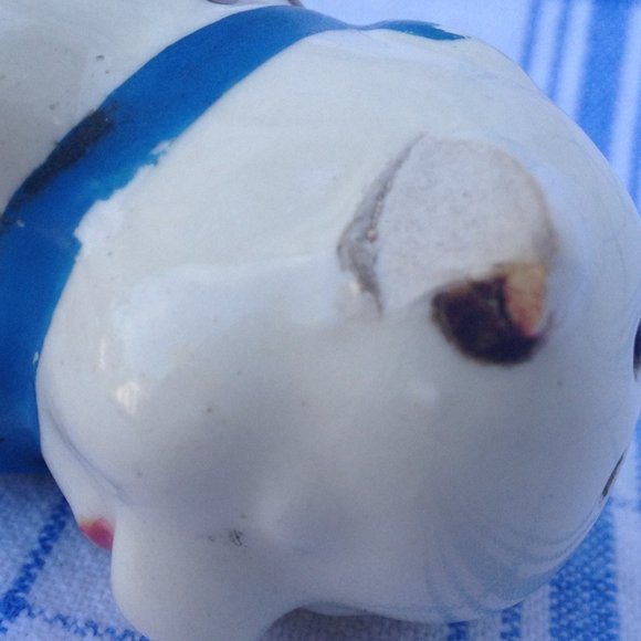 Novelty Salt and Pepper Shakers Set Vintage Pig - Picture 8 of 8